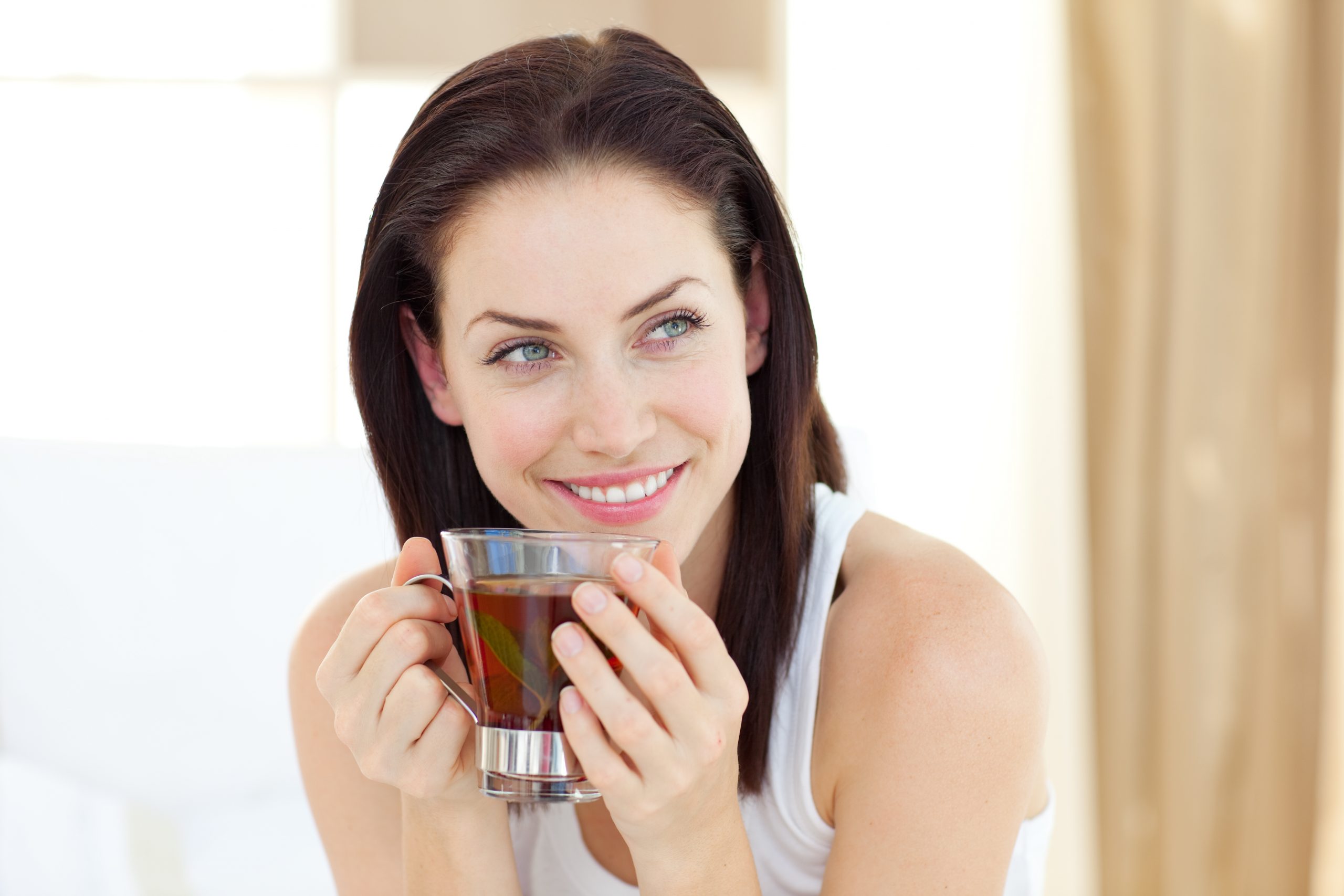 4 Alimentos que manchan tus dientes