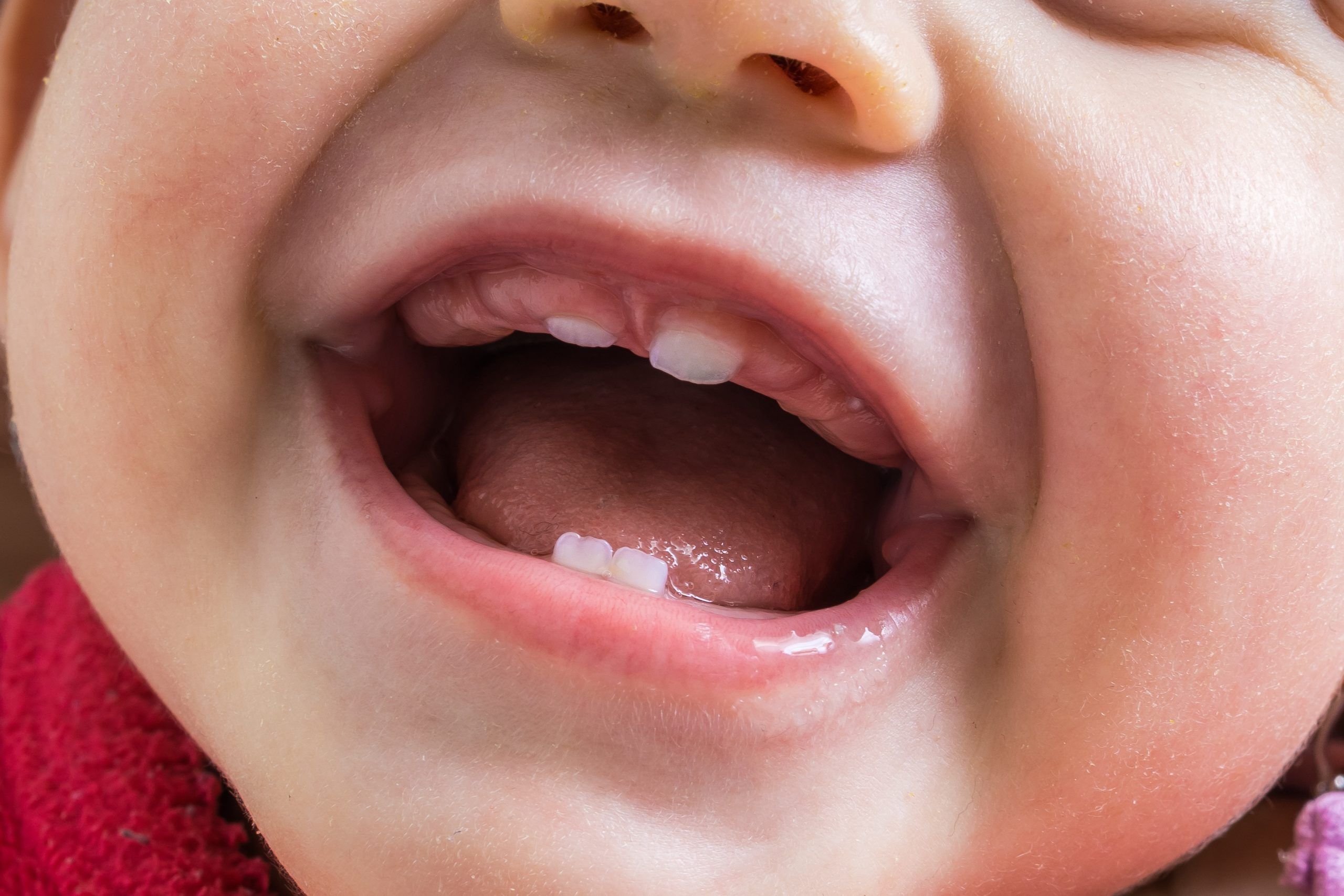 3 consejos para cuidar los primeros dientes de tu bebé