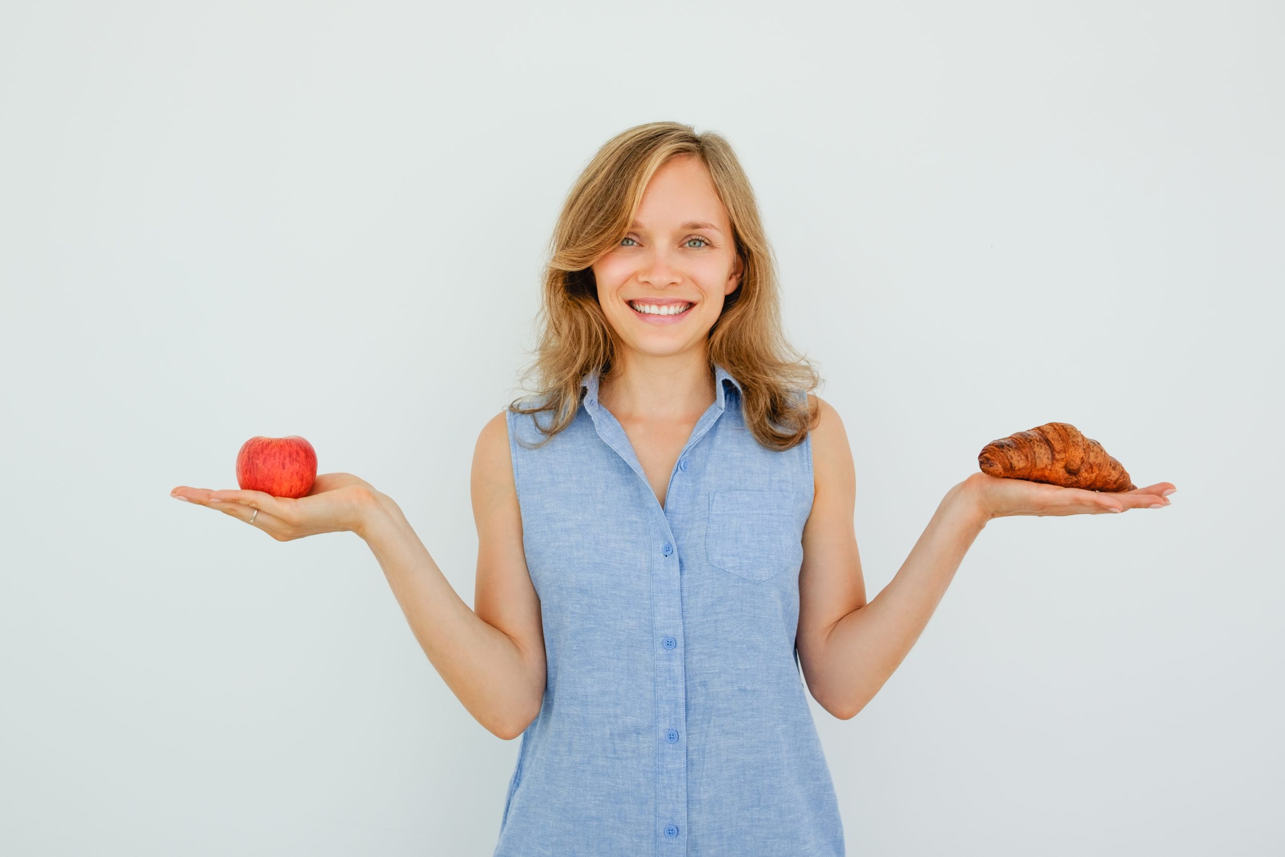 Los 5 alimentos que más dañan tus dientes y cómo prevenirlo
